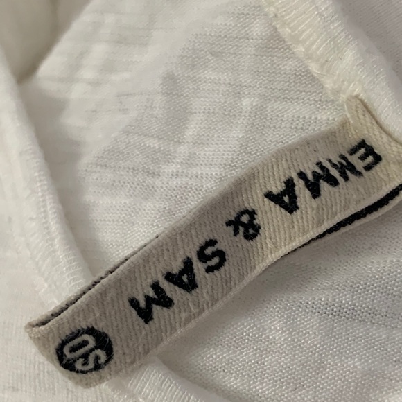 Emma & Sam White Flowy T-Shirt With Crochet Trim - Picture 4 of 7